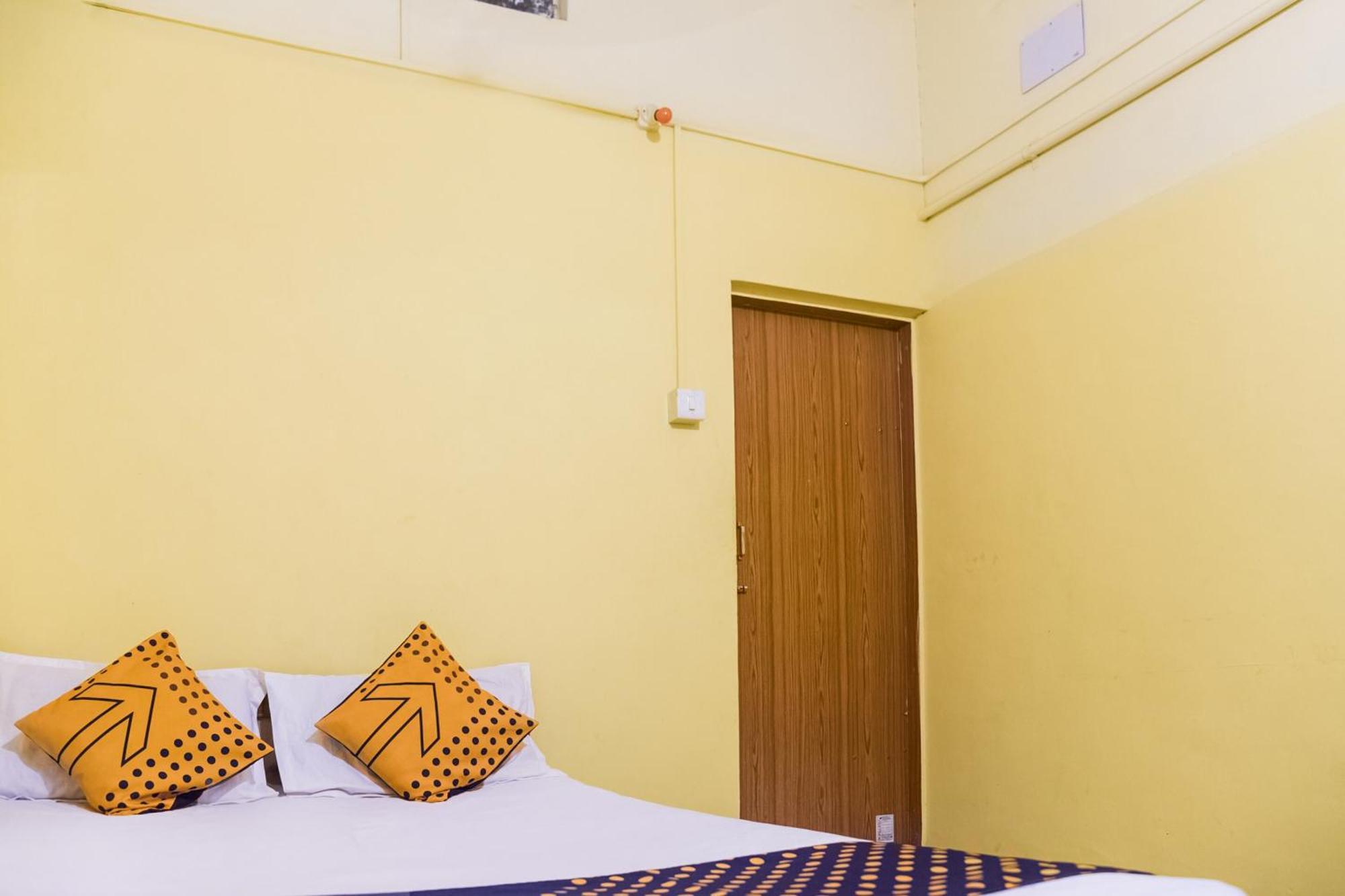 Brahmapur 斯波特昂 76575 图尔西旅馆酒店 外观 照片