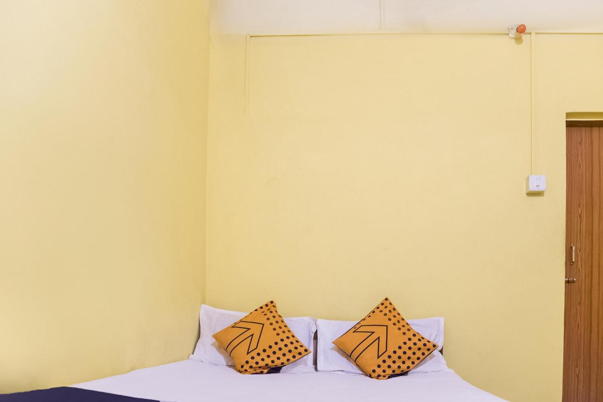 Brahmapur 斯波特昂 76575 图尔西旅馆酒店 外观 照片